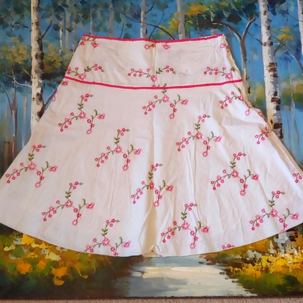 Vtg USA Made Embroidered Cotton Floral Skirt